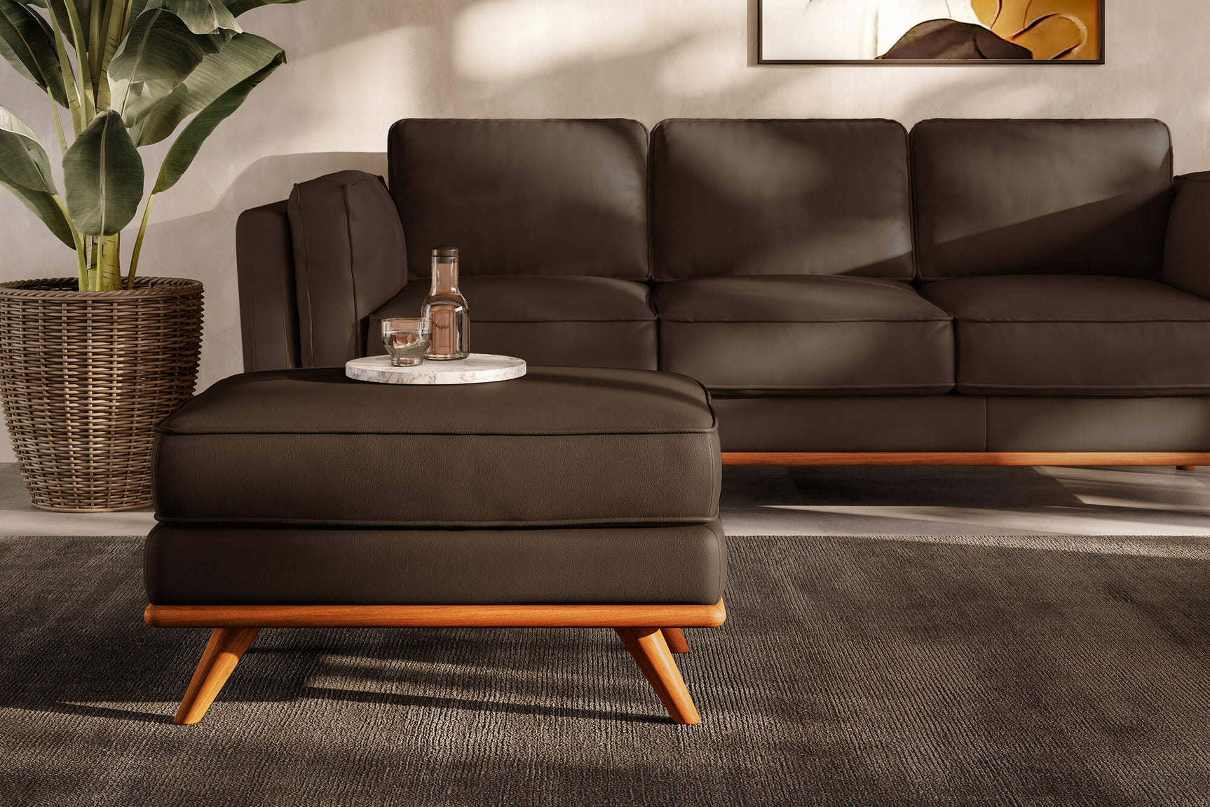 Pouf en cuir artisanal