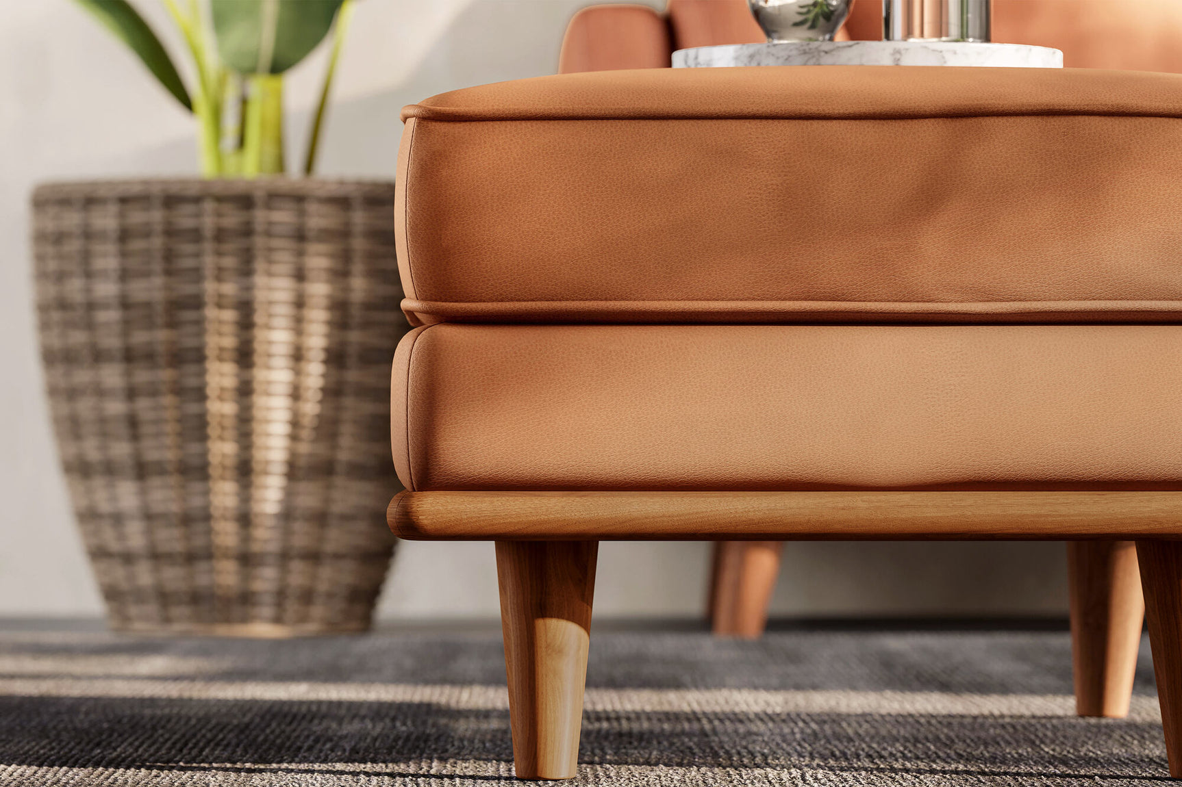 Pouf en cuir artisanal