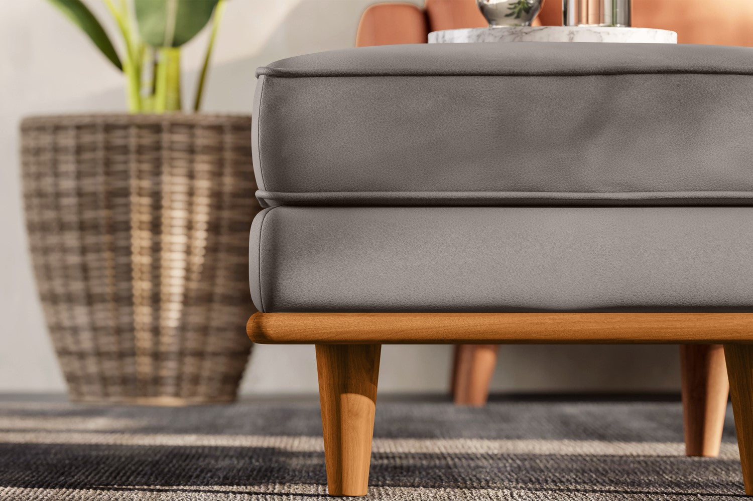 Pouf en cuir artisanal