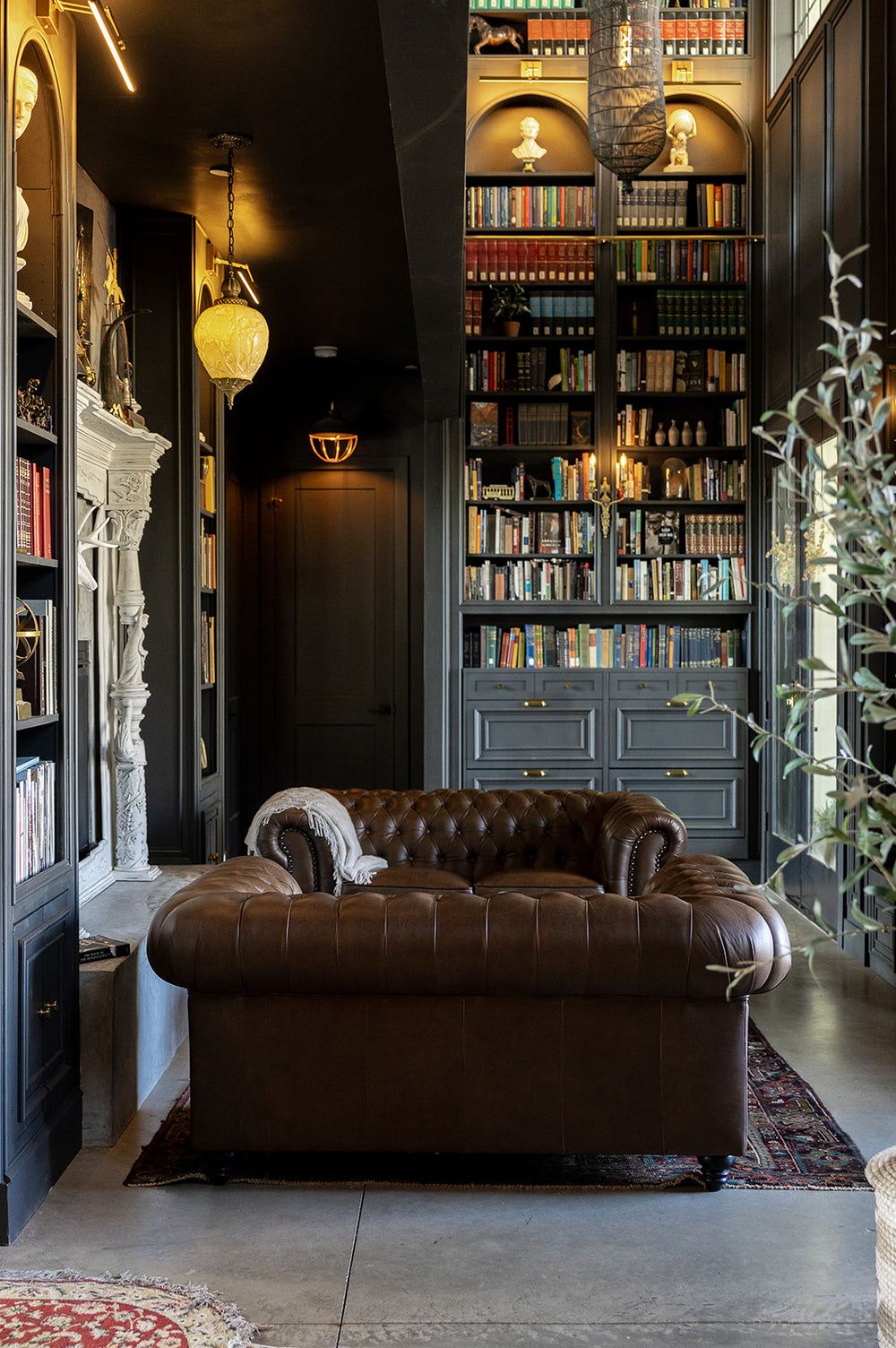 Parma Leather Chesterfield Sofa